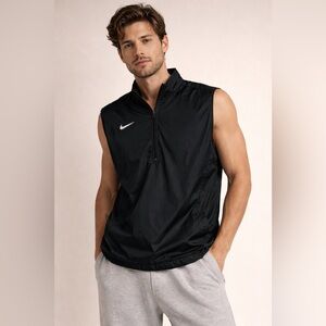 Nike Black Sleeveless Windbreaker Vest Repel Ripstop Running Athletic Goth Men